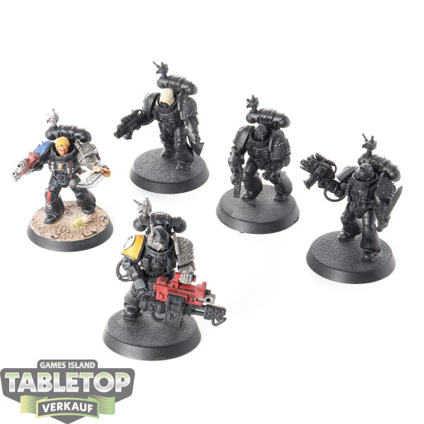 Deathwatch - 5 x Veterans - teilweise bemalt