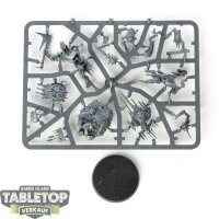Orruk Warclans - Killaboss with Stab-grot - im Gussrahmen