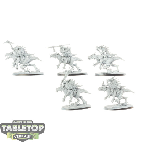 Seraphon - 5x Saurus Knights - grundiert