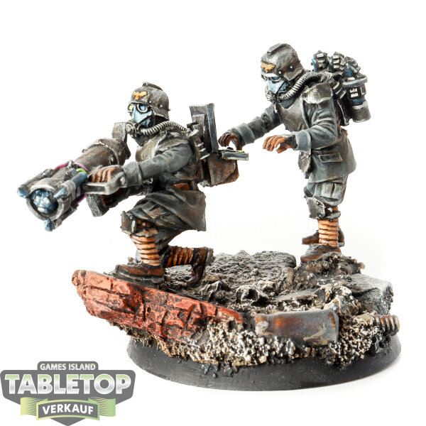 Astra Militarum - Death Korps of Krieg Engineers with Mole Launcher - gut bemalt