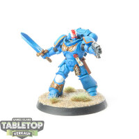 Space Marines - Primaris Lieutenant with Power Sword -...
