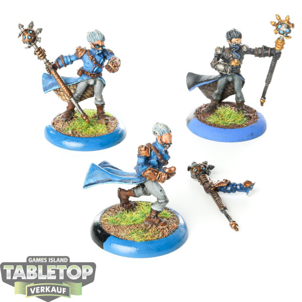 Cygnar - 3 Stormsmith Stormcallers - bemalt