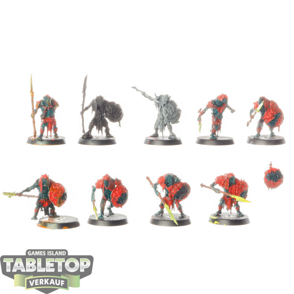 Orruk Warclans - 9 Gutrippaz - teilweise bemalt