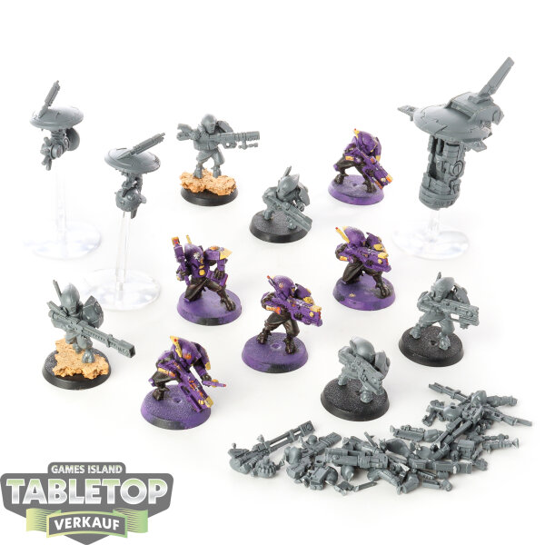 Tau Empire - 10 x Pathfinder Team - teilweise bemalt