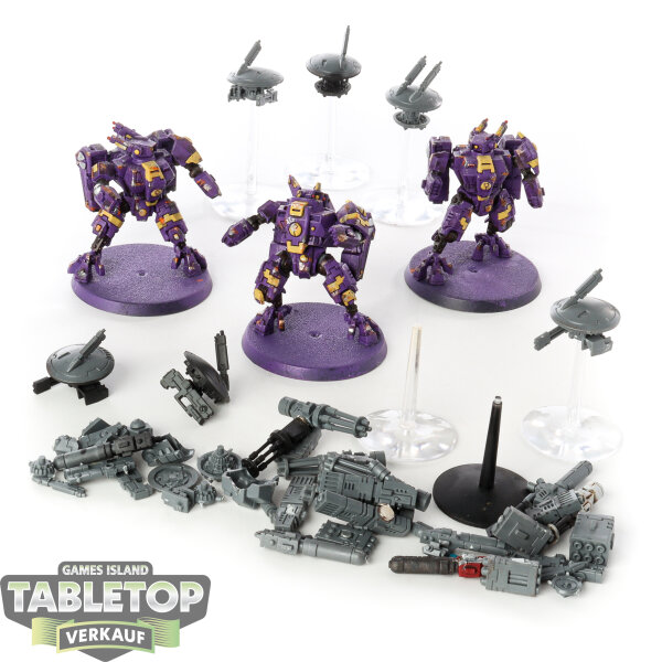 Tau Empire - 3 x XV8 Crisis Battlesuit Team - bemalt