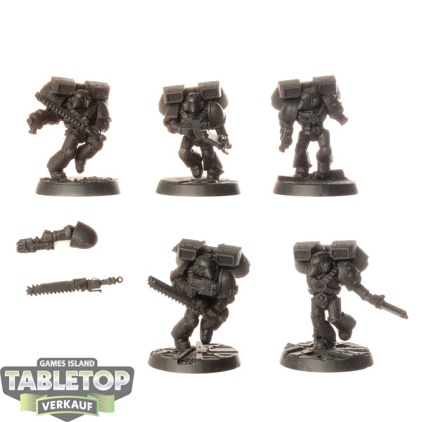 Space Marines - 5x Vanguard Veteran Squad - teilweise bemalt