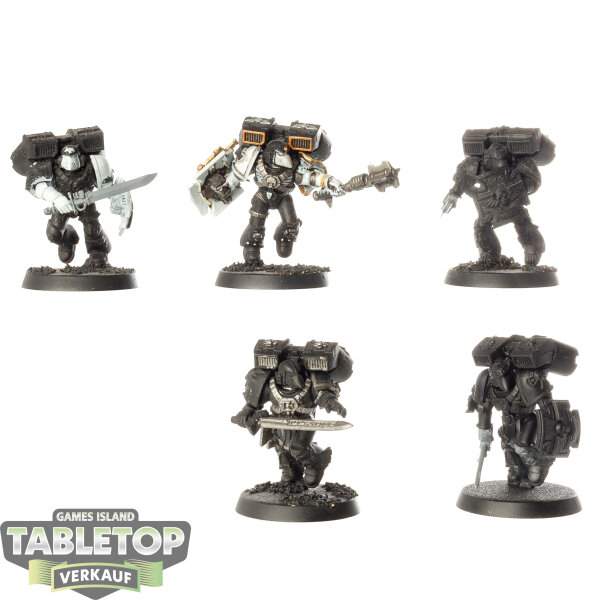 Space Marines - 5x Vanguard Veteran Squad - teilweise bemalt