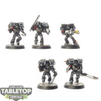 Raven Guard - 5x Vanguard Veteran Squad - bemalt