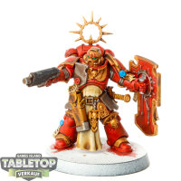Space Marines - Lieutenant with Storm Shield - bemalt