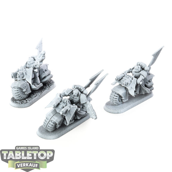 Dark Angels - 3x Ravenwing Black Knights - teilweise bemalt