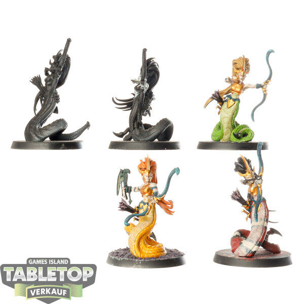 Daughters of Khaine - 5 Blood Stalkers - teilweise bemalt