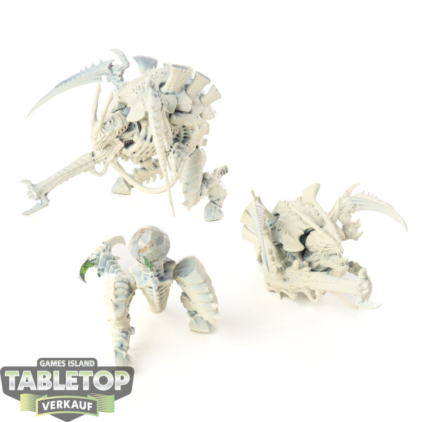 Tyraniden - 2x Old One Eyes Carnifex Brood - grundiert