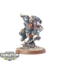 Raven Guard - Primaris Lieutenant in Reiver Armour - bemalt
