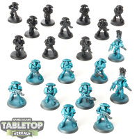 Horus Heresy - 10x Mk6 Marines - teilweise bemalt