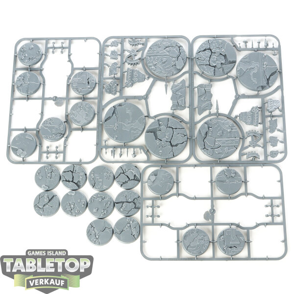 Bases - Shattered Dominion 40 & 65mm Round Bases - im Gussrahmen
