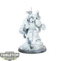 Imperial Fists - Tor Garadon - grundiert