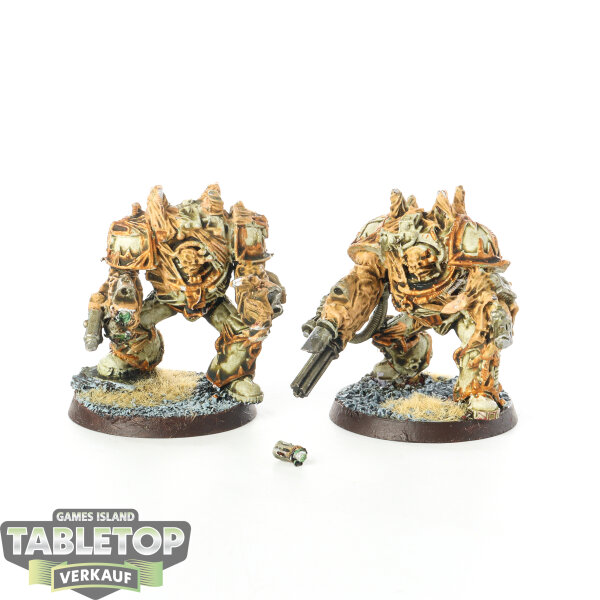 Chaos Space Marines - 2 Chaos Obliterators classic - bemalt
