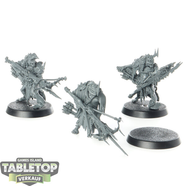 Orruk Warclans - 3x Man-Skewer Boltboyz - unbemalt