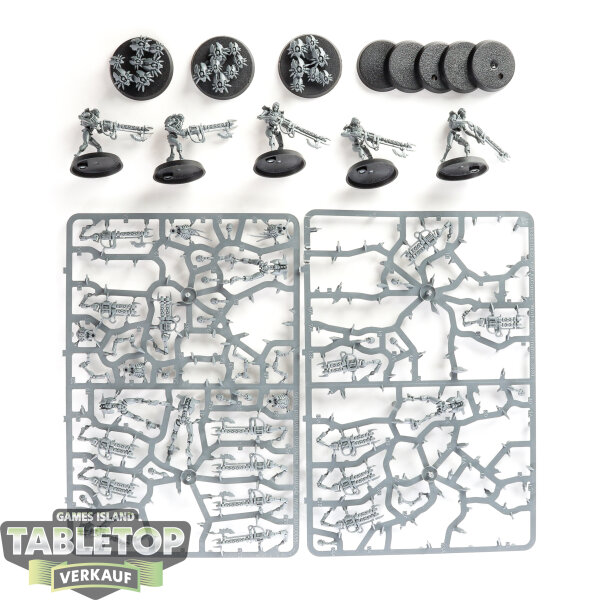 Necrons - 10x Necron Warriors - teilweise gebaut