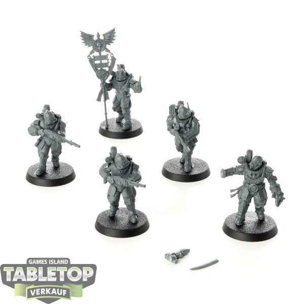 Horus Heresy - Solar Auxilia Tactical Command Section - unbemalt