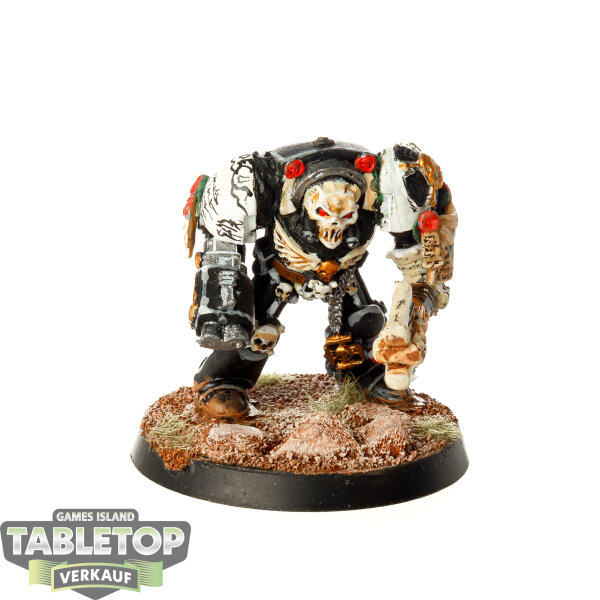 Black Templars - Chaplain in Terminator Armour klassisch - bemalt