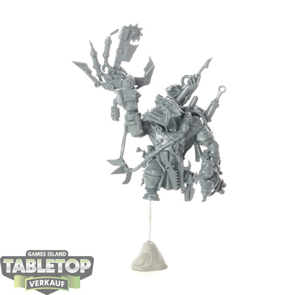 Orks - Ork Painboy - unbemalt