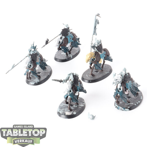 Soulblight Gravelords - 5x Barrow Knights klassisch - teilweise bemalt