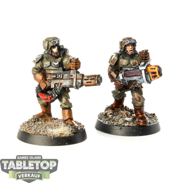 Astra Militarum - 2x Cadian with Assault Weapons - klassisch - bemalt