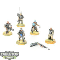 Astra Militarum - 5 Cadian Command Squad classic - bemalt