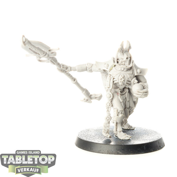 Necrons - Overlord with Staff of Light - unbemalt