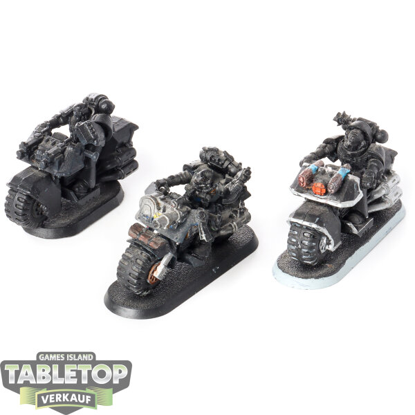 Space Marines - 3 Biker - teilweise bemalt