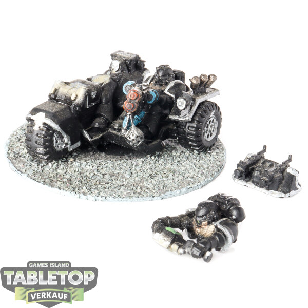 Space Marines - Attack Bike klassisch - teilweise bemalt