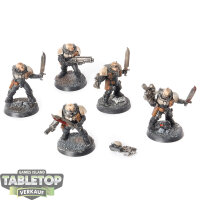 Space Marines - 5 Scouts klassisch - bemalt