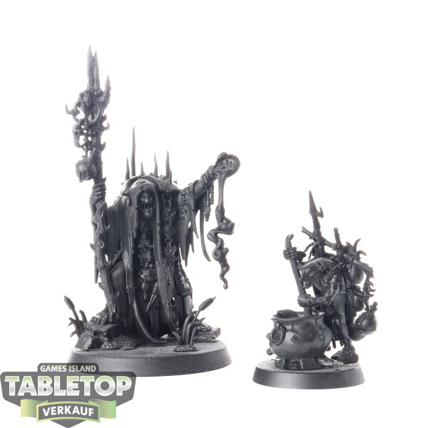 Orruk Warclans - Swampcalla Shaman with Pot-grot - grundiert