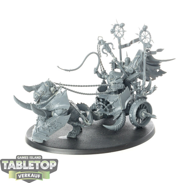 Slaves to Darkness - Gorebeast Chariot - unbemalt