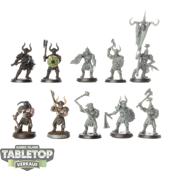 Warriors of Chaos - 10x Chaos Marauders - teilweise bemalt