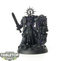 Space Marines - Captain with Relic Shield - teilweise bemalt