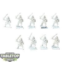 Wood Elf Realms - 9 Wood Elf Warriors - unbemalt