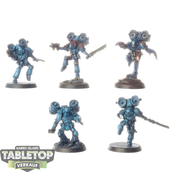 Horus Heresy - 5x Night Lords Night Raptors - teilweise bemalt