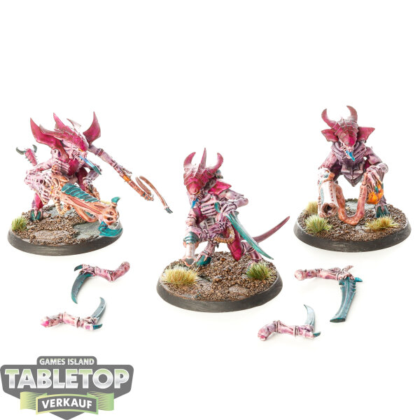 Tyraniden - 3x Tyranid Warriors - bemalt