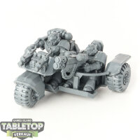 Space Marines - Attack Bike - unbemalt
