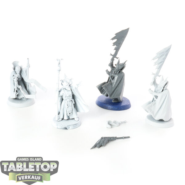 Cities of Sigmar - 4 Battlemages - teilweise bemalt
