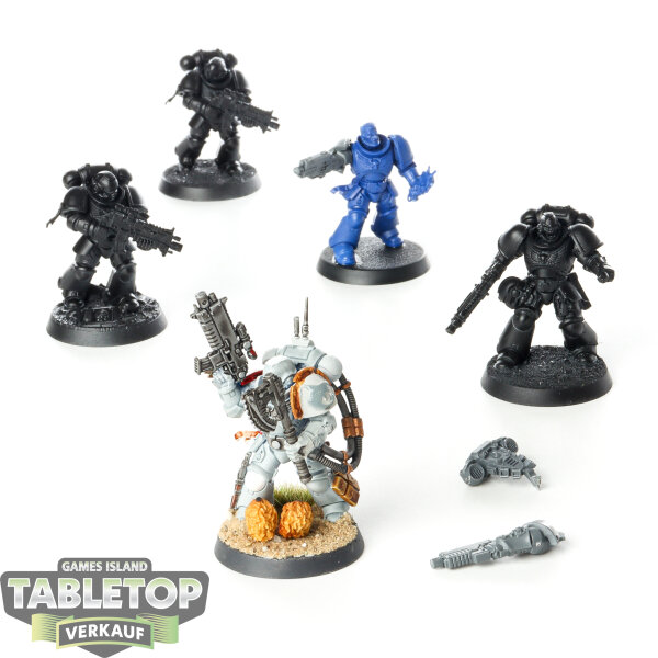 Space Marines - 5x Intercessors - teilweise bemalt