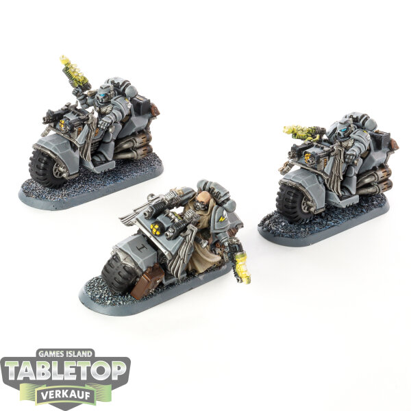 Space Marines - 3 Ravenwing Bike Squadron - bemalt