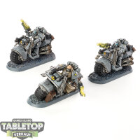 Space Marines - 3 Ravenwing Bike Squadron - bemalt