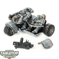 Space Marines - Space Marine Attack Bike - teilweise bemalt