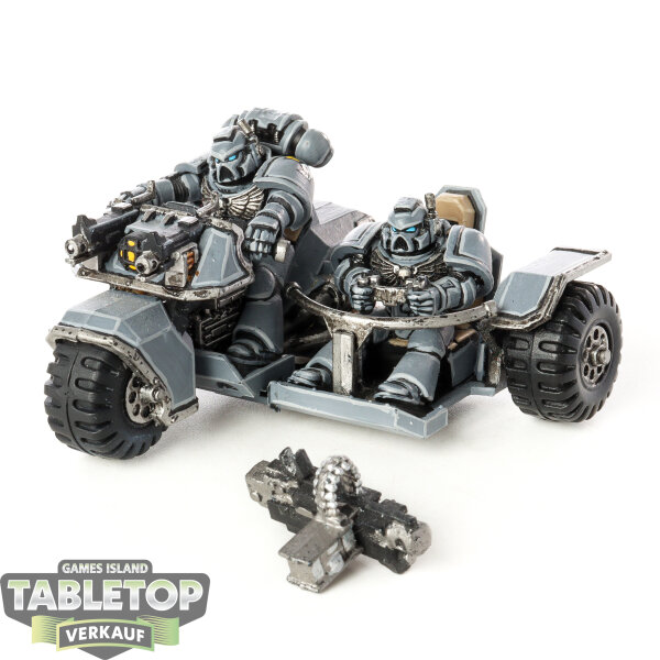 Space Marines - Space Marine Attack Bike - bemalt