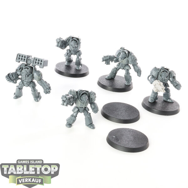 Dark Angels - 5 x Terminator Squad klassisch - unbemalt