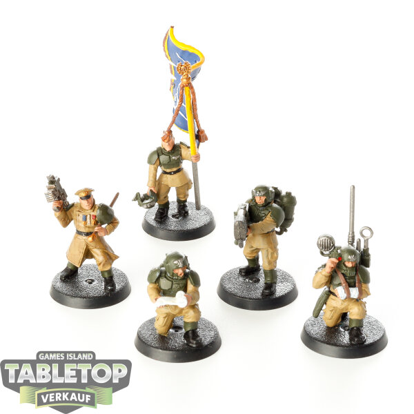 Astra Militarum - 5x Cadian Command Squad klassisch - teilweise bemalt