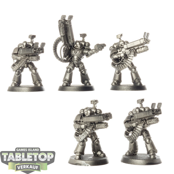 Space Marines - 5 Desolation Squad - grundiert